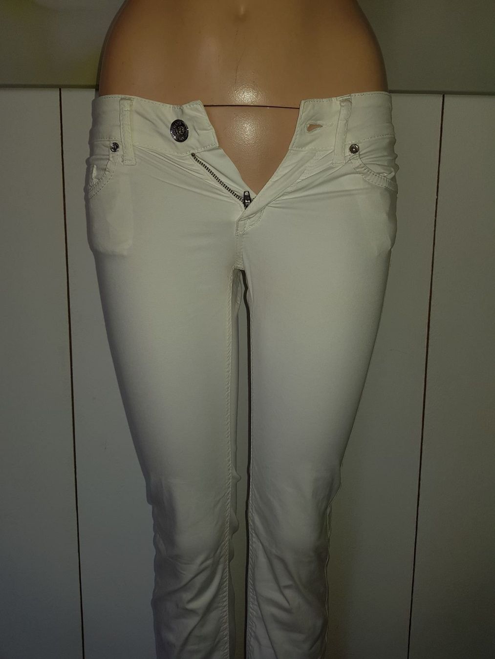 Liu Jo Jeans: Jeans LIU JO Taille W 26 – Gebraucht aus Cossonay-ville von Super-Price-Quality 1