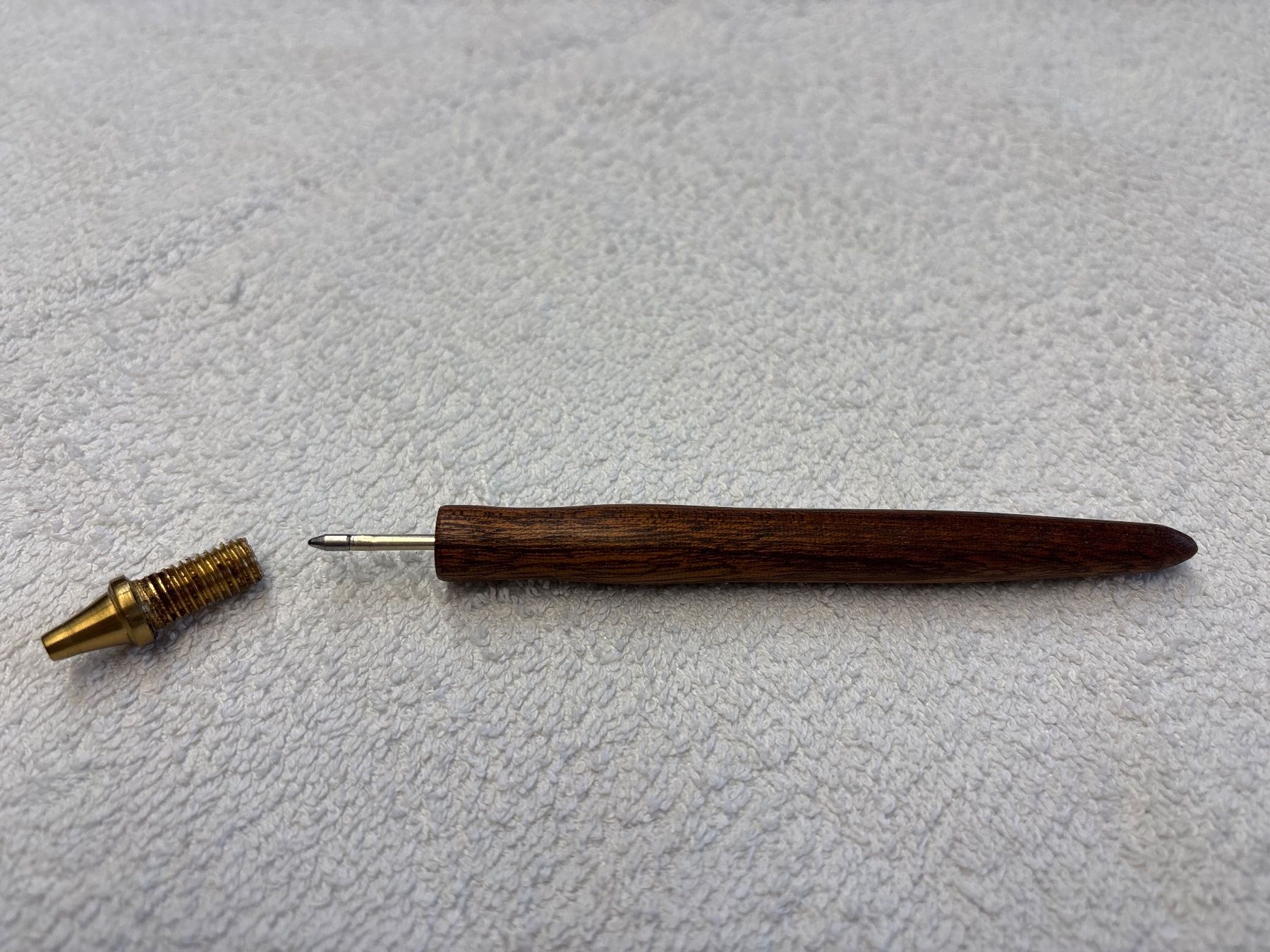Penna & Evidenziatori: Stift, selbst hergestellt, aus Holz – Nuovo (secondo la descrizione) da Wetzikon ZH venduto da CZ. 2