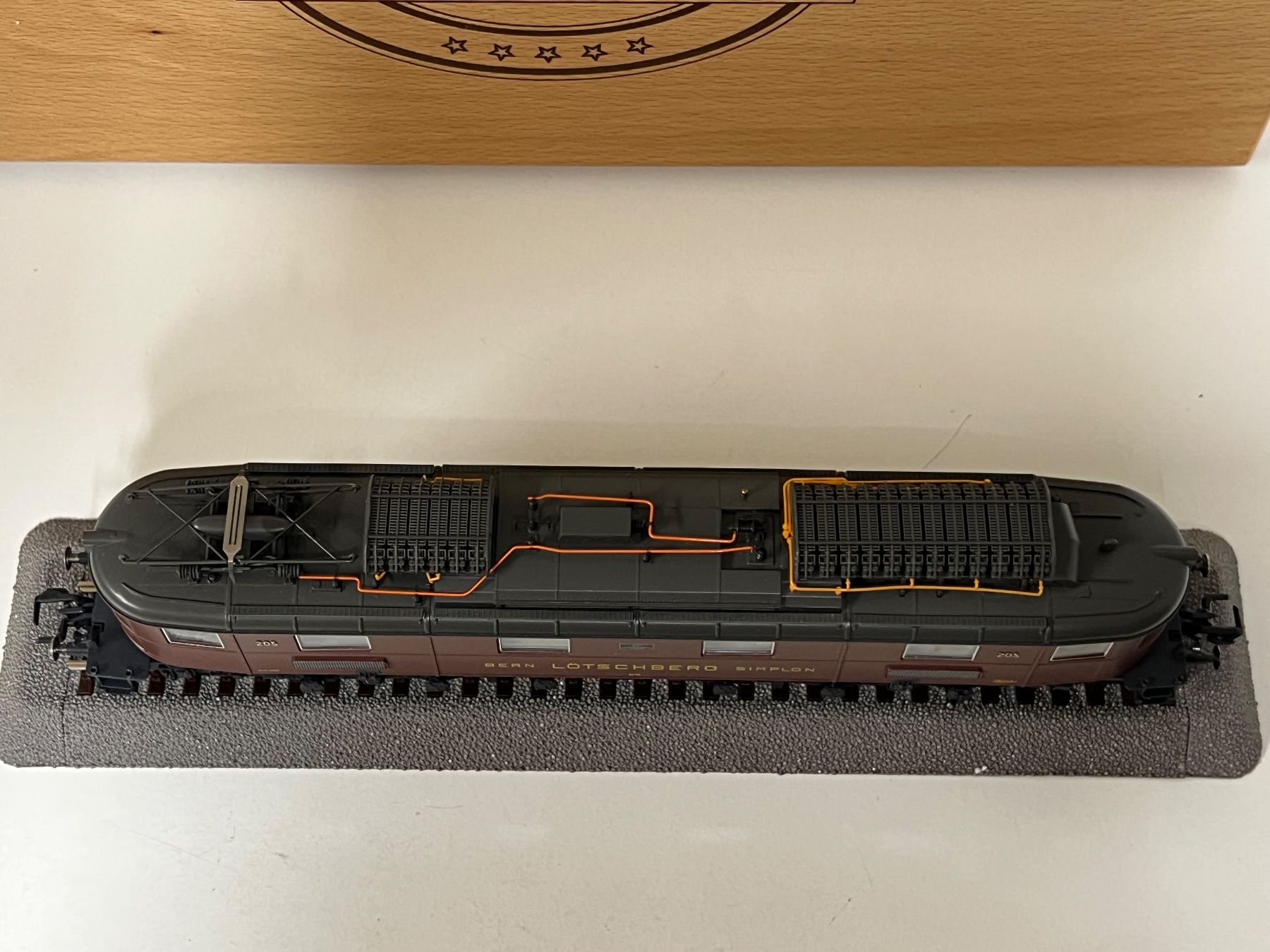 Roco Modellini di ferrovie: Roco Museums Edition Ae 6/8 BERN LÖTSCHBERG SIMPLON Digital – Usato da Neuenhof venduto da ludovicco 5