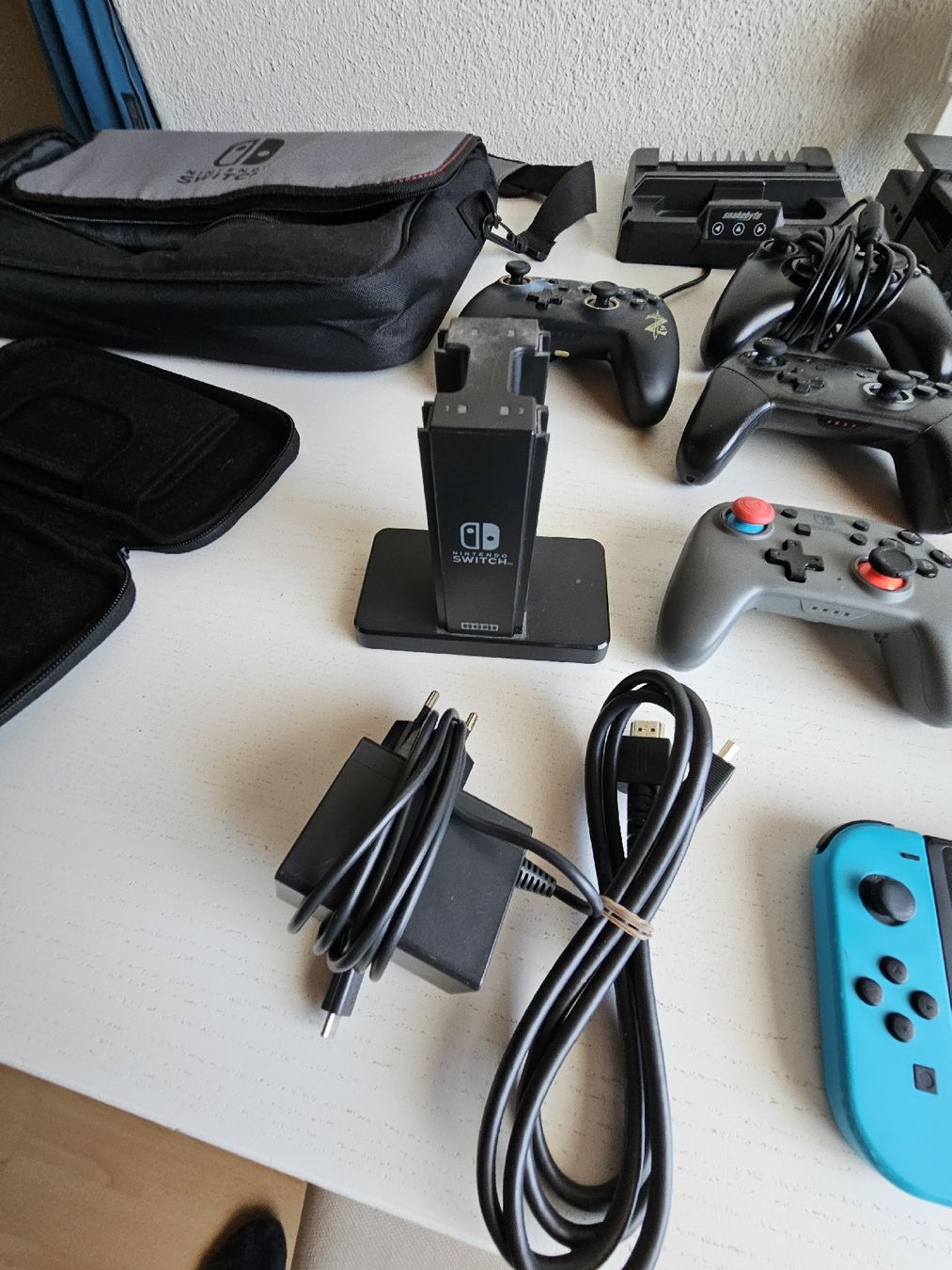 Nintendo Console: Nintendo Switch Komplettpaket – Usato da Winterthur venduto da kam_6scr 3