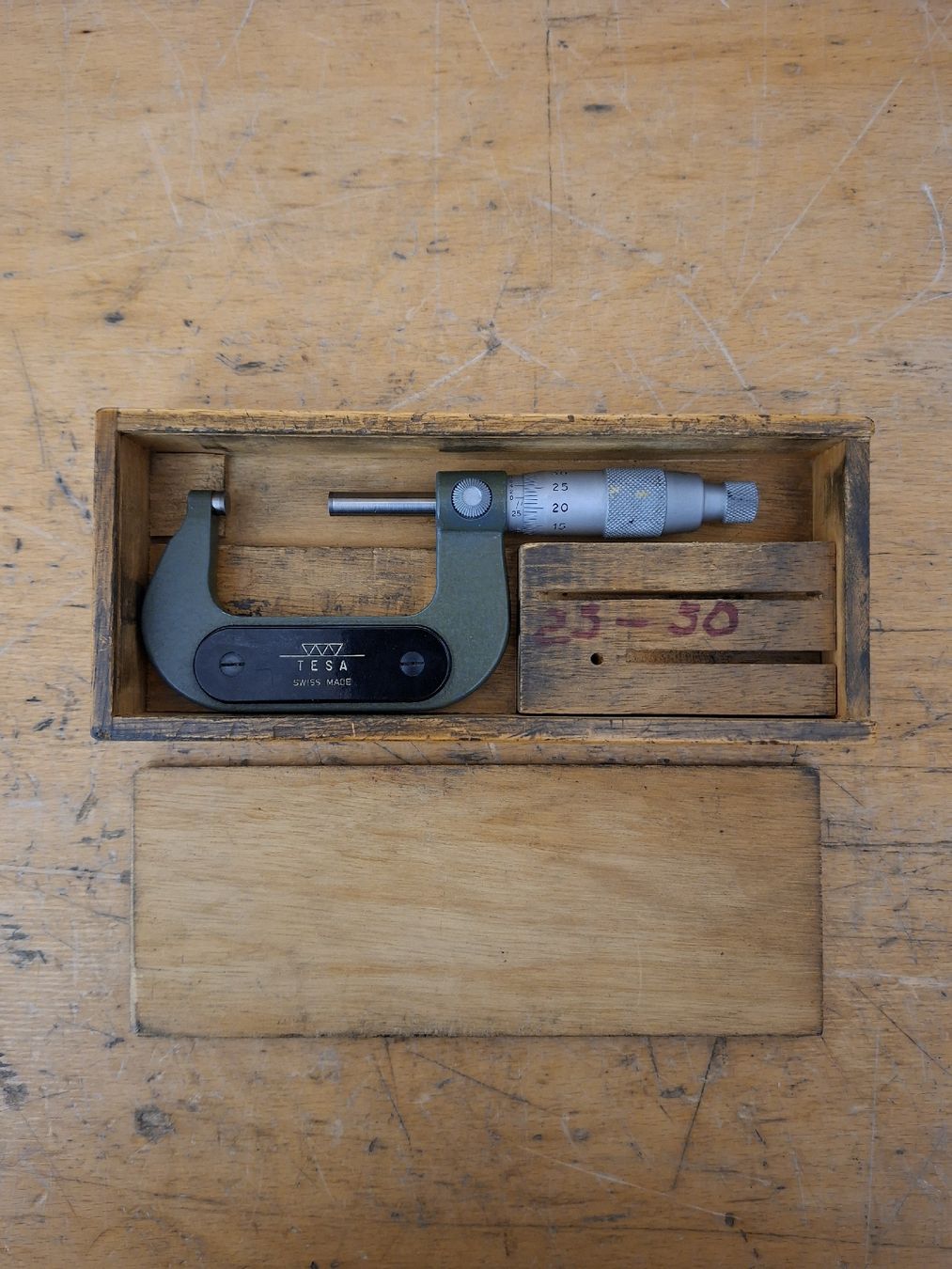 Tesa Mesurer: Mikrometer TESA 25-50mm – D'occasion à Berg (Dägerlen) par SCH.B.