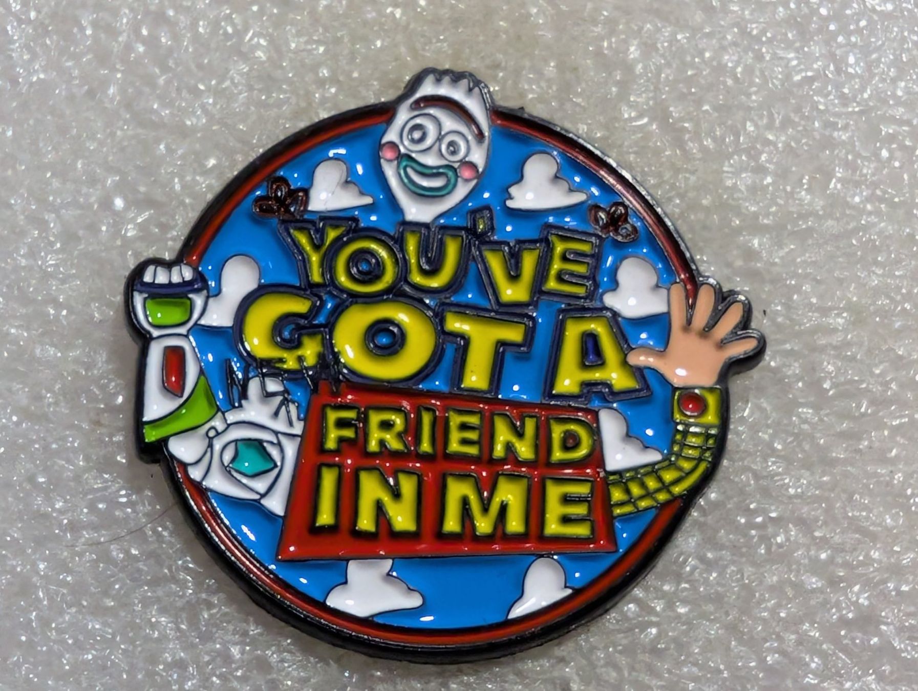 Placchette & Badge: Ansteckbutton 240: Disney – Usato da Oppligen venduto da Pin-Fall-Shop