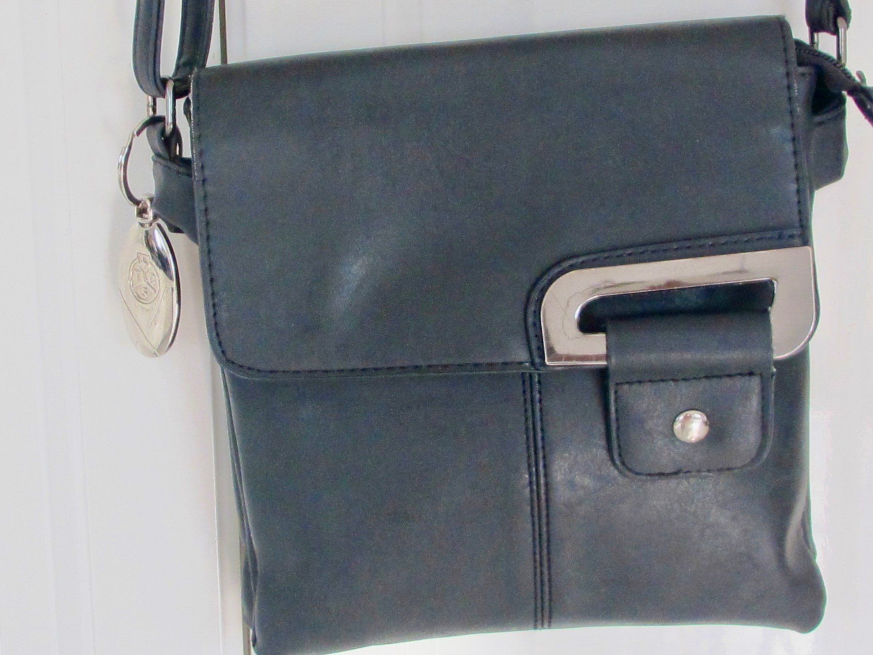 Borse da donna: SAC EN BANDOULIERE – Usato da Murten venduto da Selliot