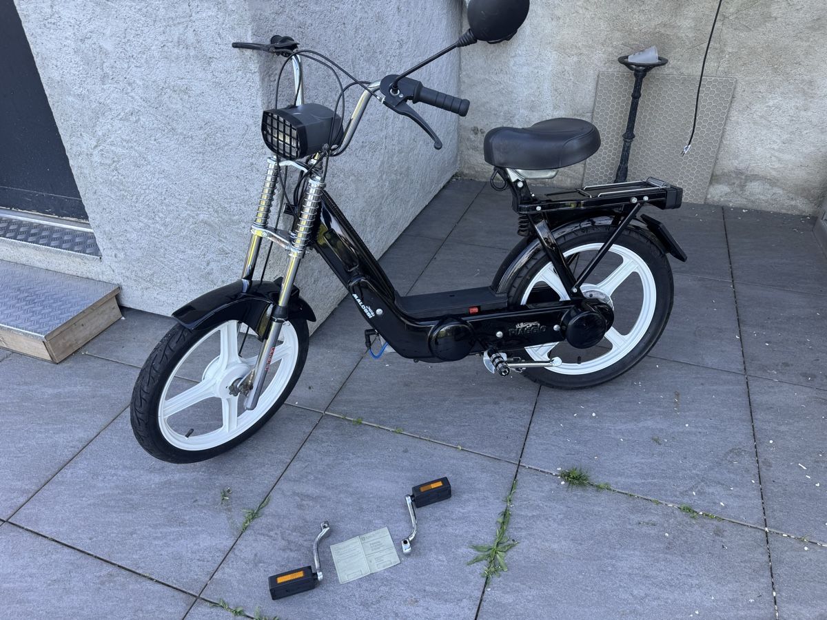Piaggio Ciclomotori: Piaggio Ciao avec carte identité – Usato da St-Légier-Chiésaz venduto da spe_ndg5