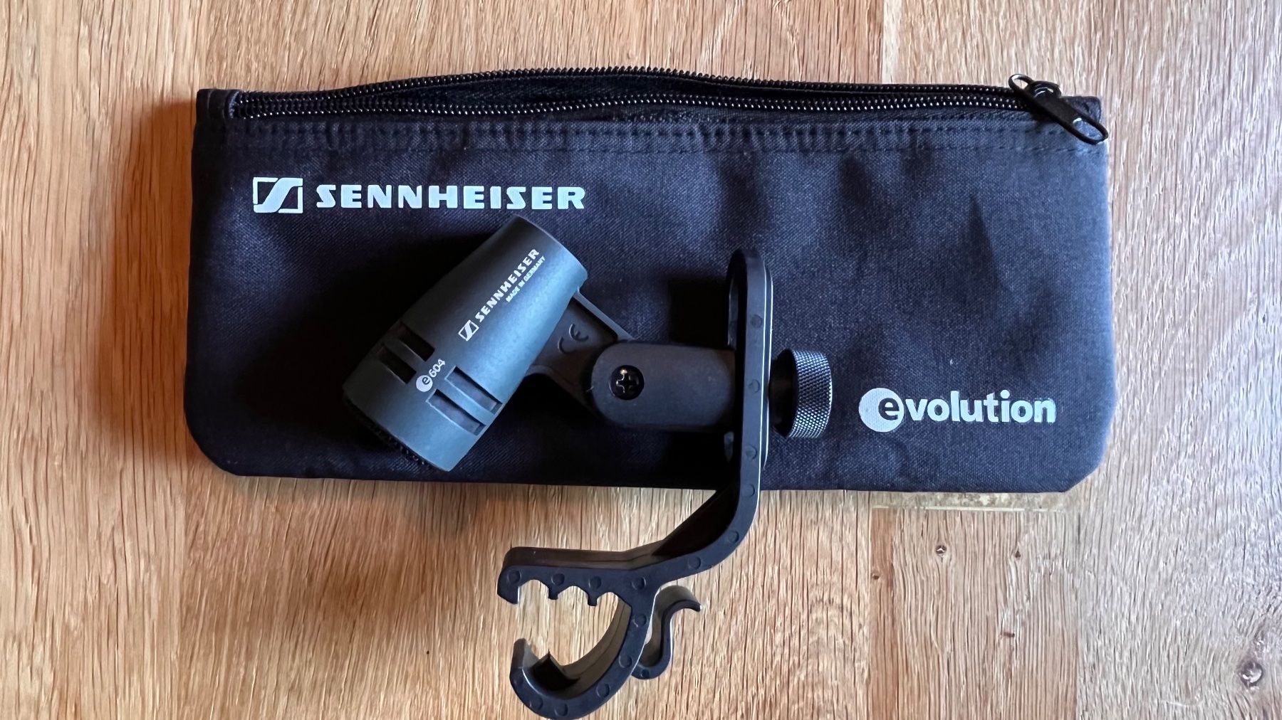 Sennheiser Microphones: Sennheiser e604 Microphones 3-Pack – D'occasion à Bätterkinden par billybeatz 3
