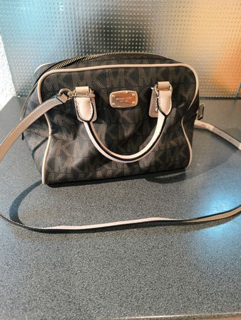 Michael Kors Umhängetasche braun/beige