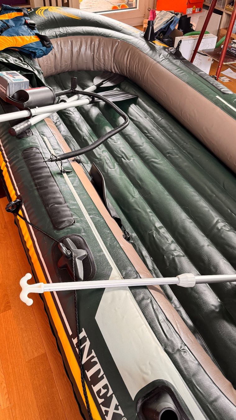 Bateaux: Intex Schlauchboot Seahawks 4 – D'occasion à Aarburg par Layve 7