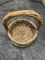 Panier rustique en osier – Très bon état