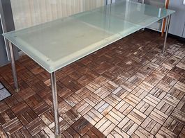Büro Glastisch, verlängerbar, Guter Zustand