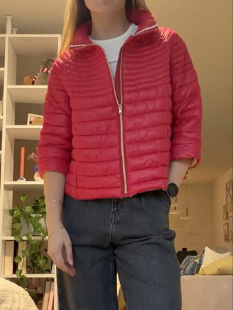 ROTE GUESS STEPPJACKE