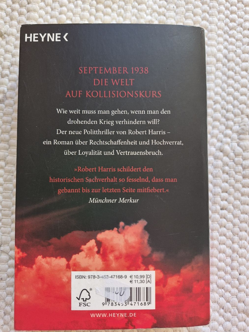 Libri: München von Robert Harris – Usato da Lauterbrunnen venduto da MassimoNr.01 1