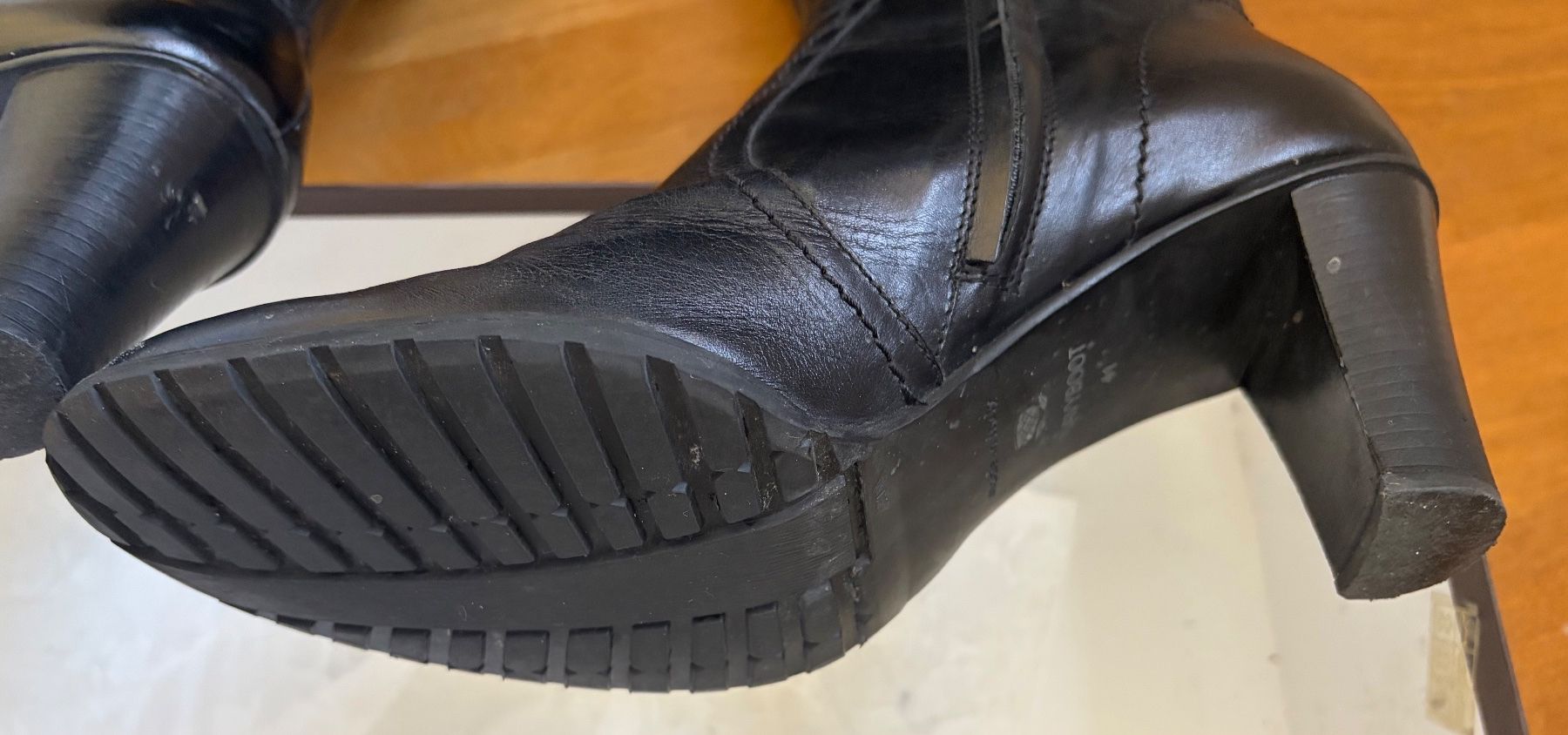 Navyboot Damenschuhe: NAVYBOOT Damen Stiefel Schwarz Leder Grösse 41 – Gebraucht aus Islisberg von Iapetus 8