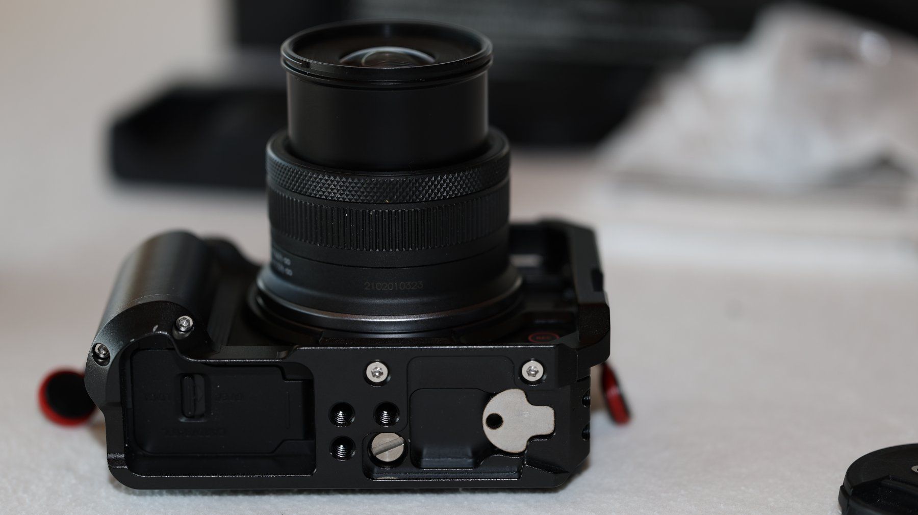 Canon Appareil photo: Canon EOS R50V mit RF 18-45 und div. Zubeör, neuwertig, top! – Neuf (Voir description) à Etzgen par Wettingen 3