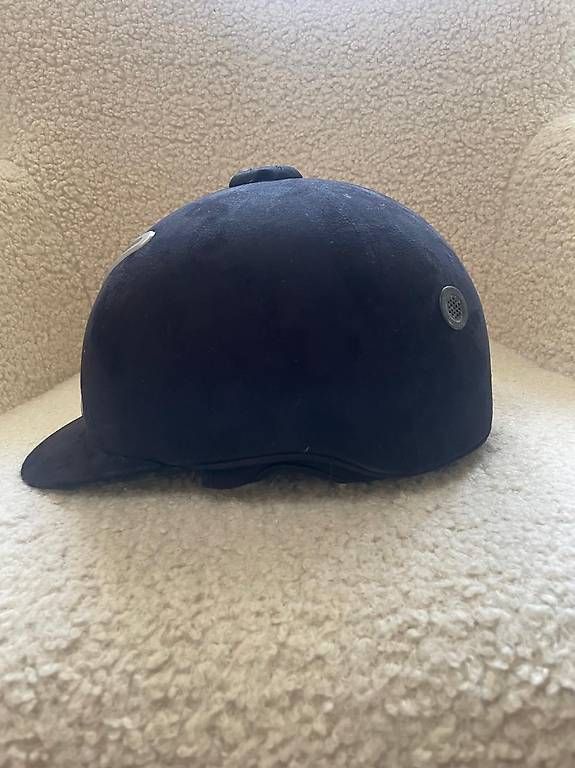 Caschi: Casco d'equitazione - Reithelm – Usato da Figino venduto da phschaerer 1