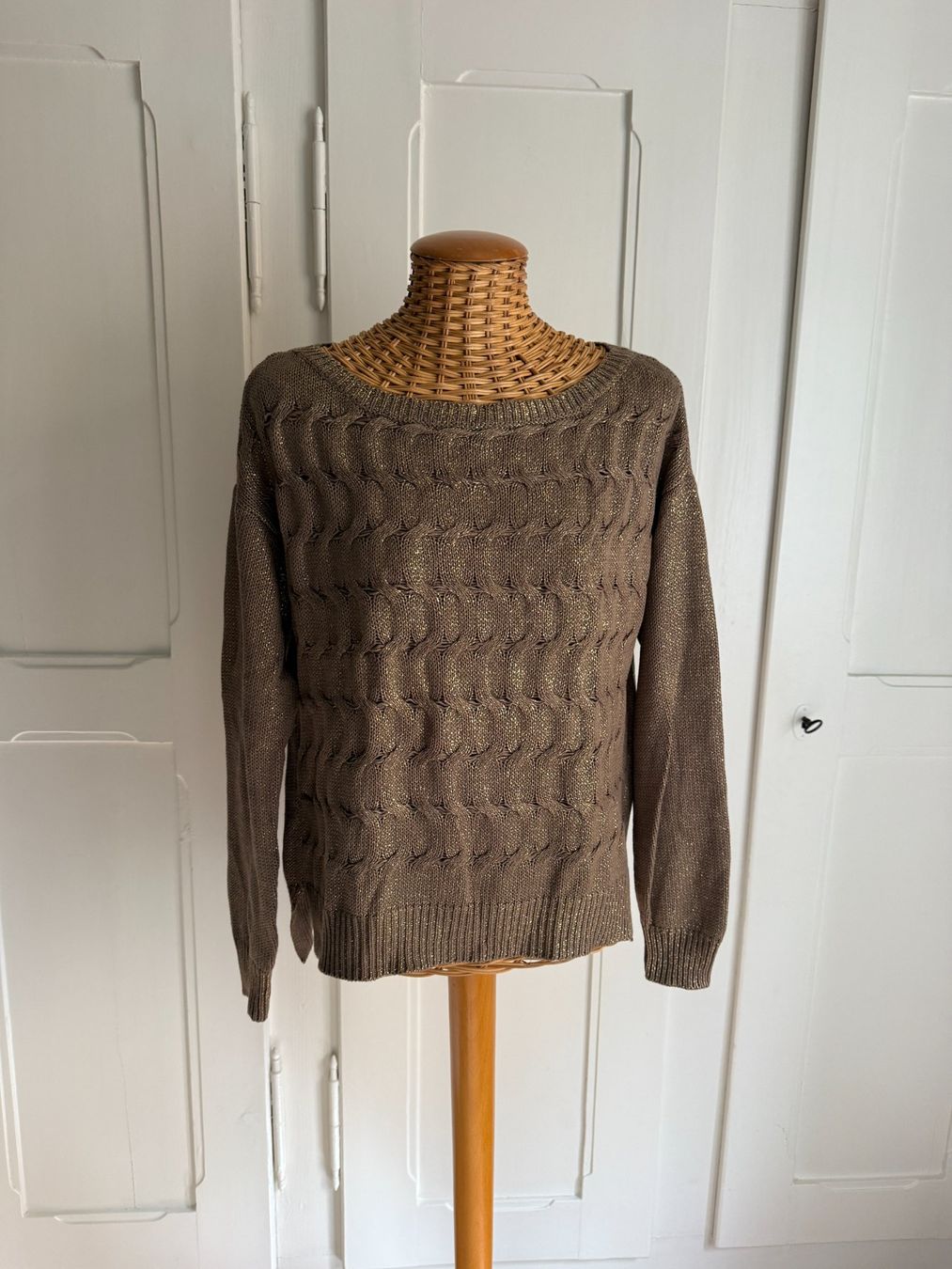 Esprit Maglioni & Felpe: ESPRIT - Zopf Strickpullover braun-golden M – Usato da Zürich venduto da Diazaio