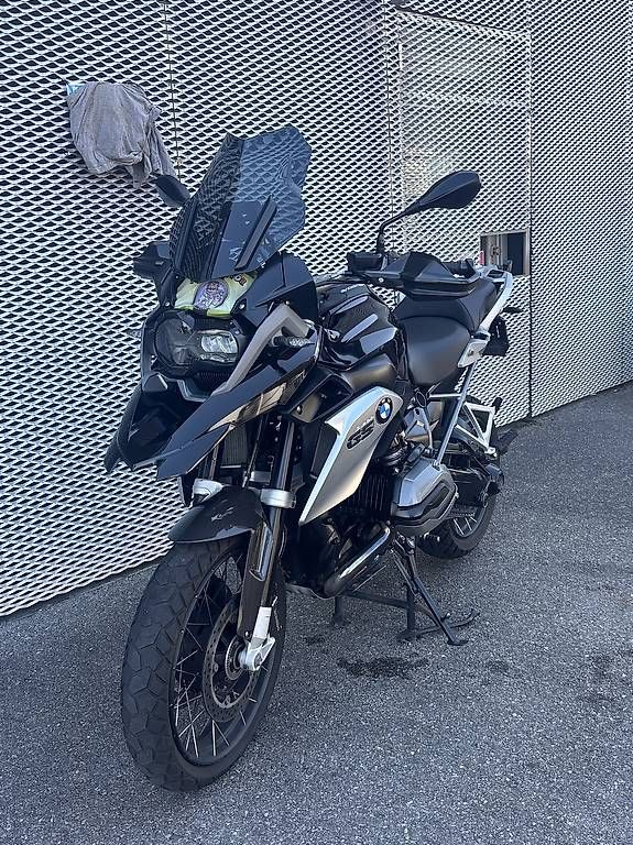 BMW Touring: GS1200 Triple Black + Akra – Gebraucht aus Bernex von by_stef 2