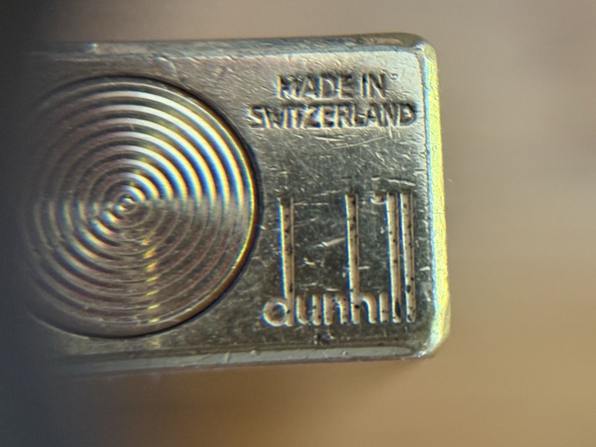 Dunhill Briquets: Vintage Dunhill Lighter - Swiss Made – Défectueux à Nyon par Dwight_Schrute 3