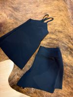 Schwarzes Sommer-Set: Top & Shorts, Gr. M leicht & luftig