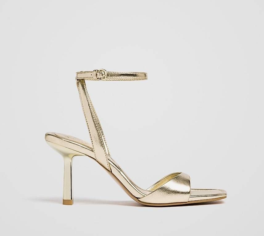 Scarpe da donna: Sandalette STRADIVARIUS Größe 38  – Usato da Zürich venduto da roman87788 2