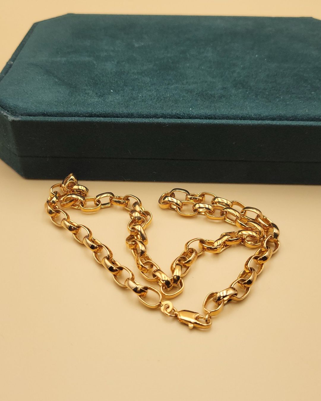 Catenine: Goldene Elegante Collier – Usato da Wald ZH venduto da SwissPawnshop 3