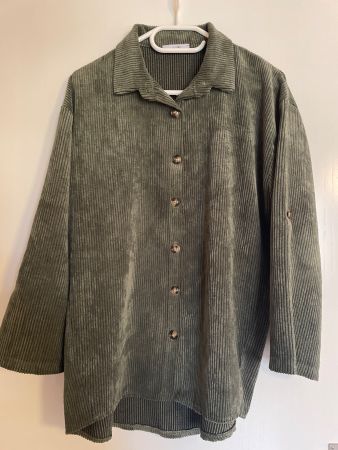 Manchesterhemd XL dunkeloliv, neuwertig
