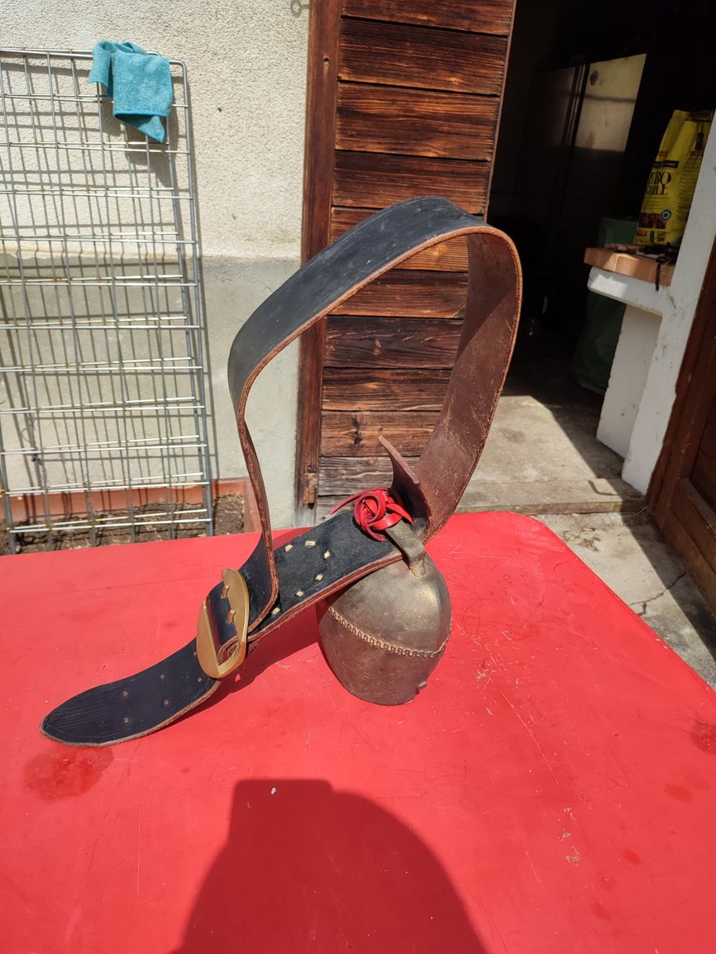 Campanacci mucche: Schöne alte Treichel – Usato da Ringgenberg BE venduto da reber04 1