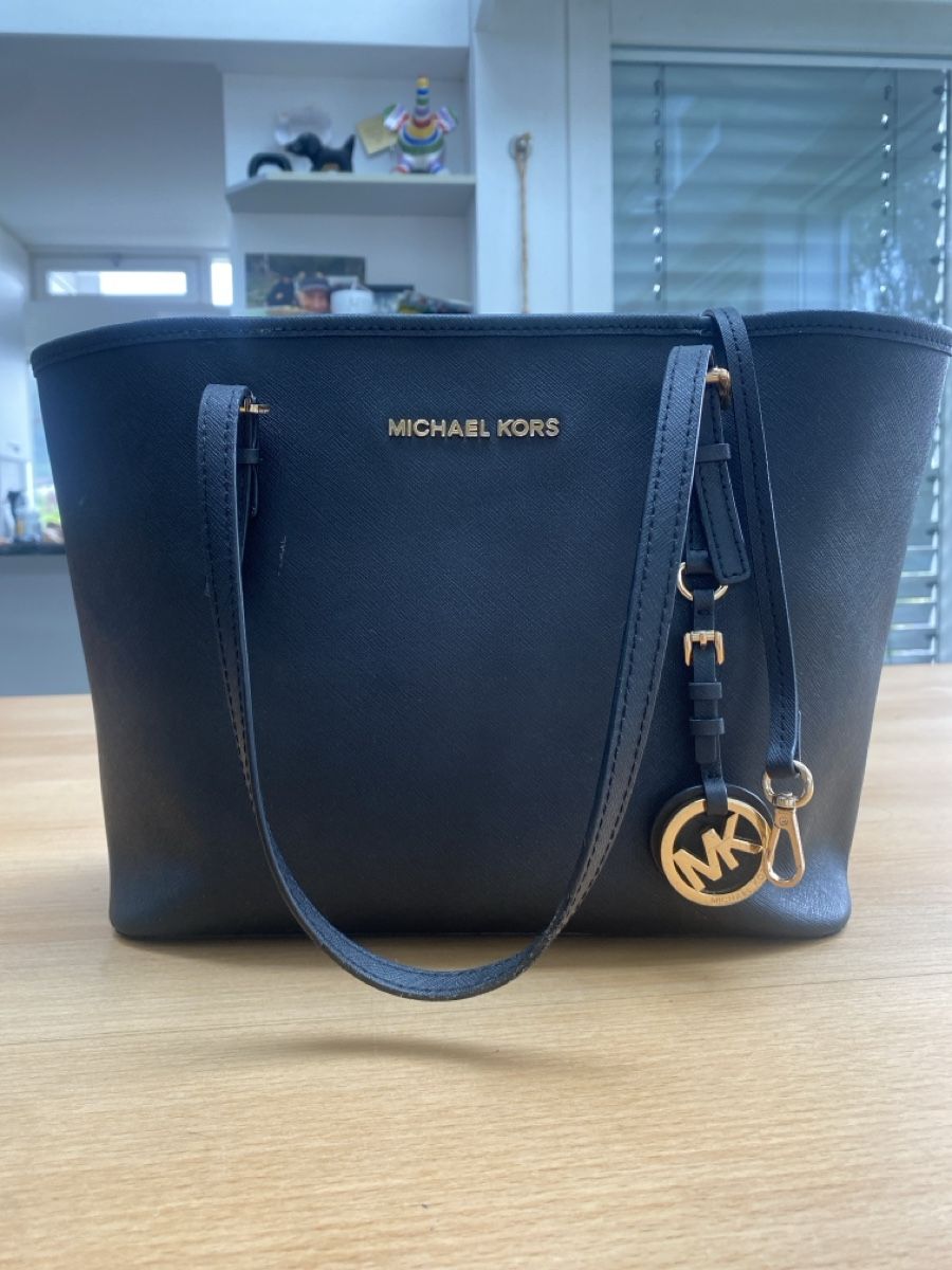 Michael Kors Borse da donna: Michael Kors Handtasche mit Kaufbeleg – Usato da Sargans venduto da Nikelmaker