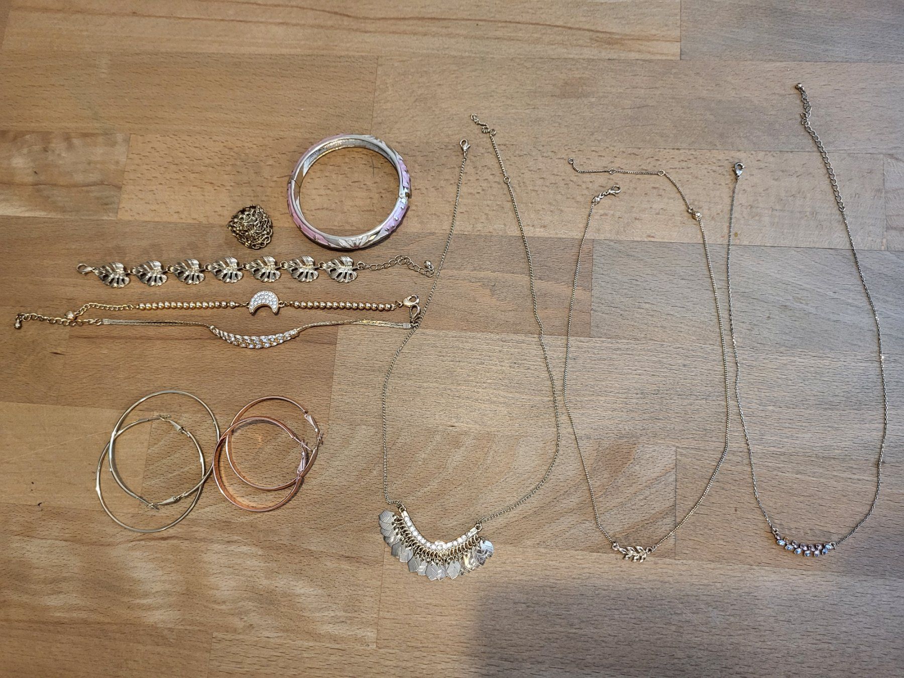 Sonstiger Schmuck: Schmuck Lot goldfarben – Gebraucht aus Baden von Sara.S234
