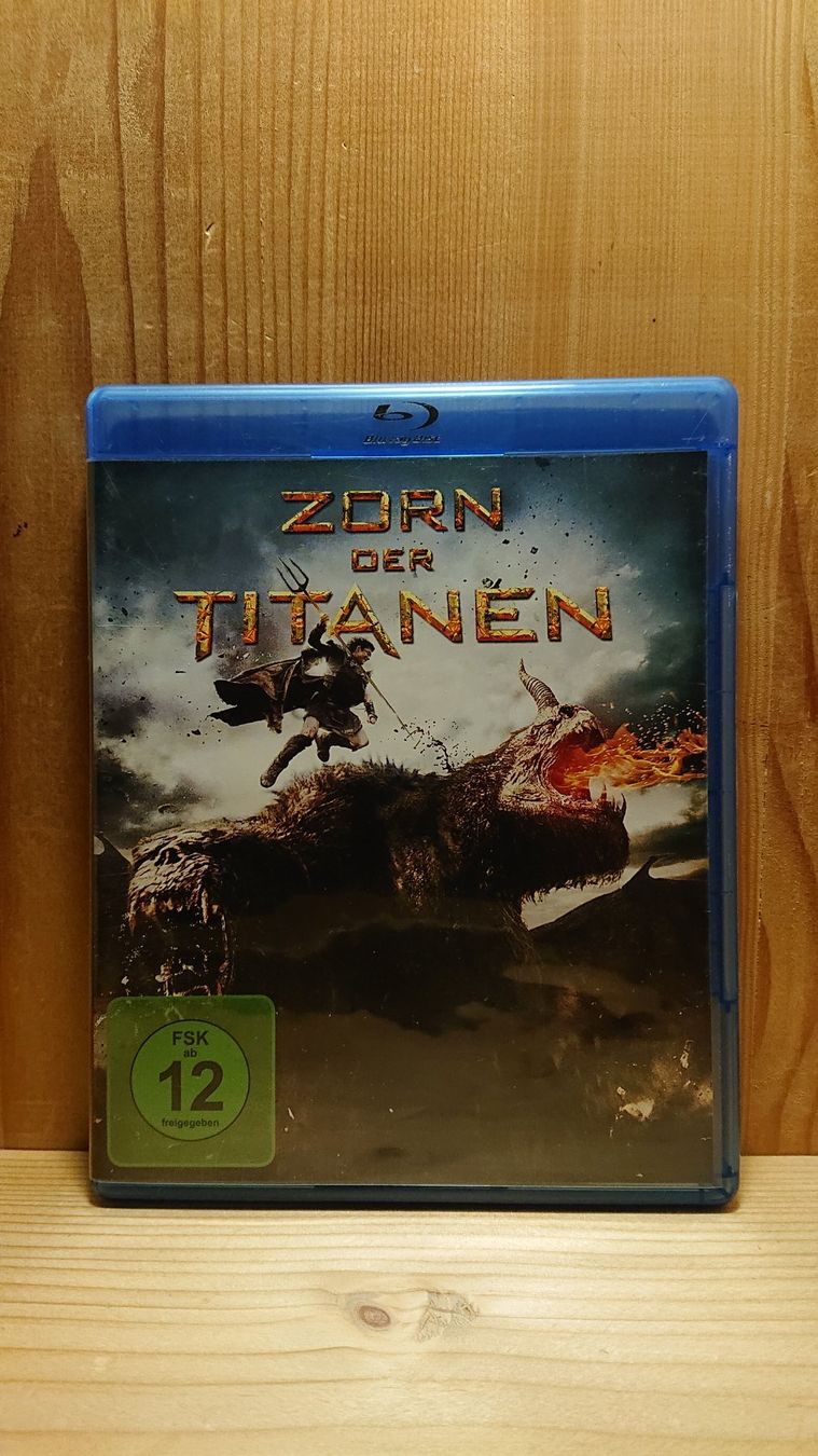 Tutti i DVDs: ZORN DER TITANEN Blu-Ray – Usato da Wilderswil venduto da Exebub