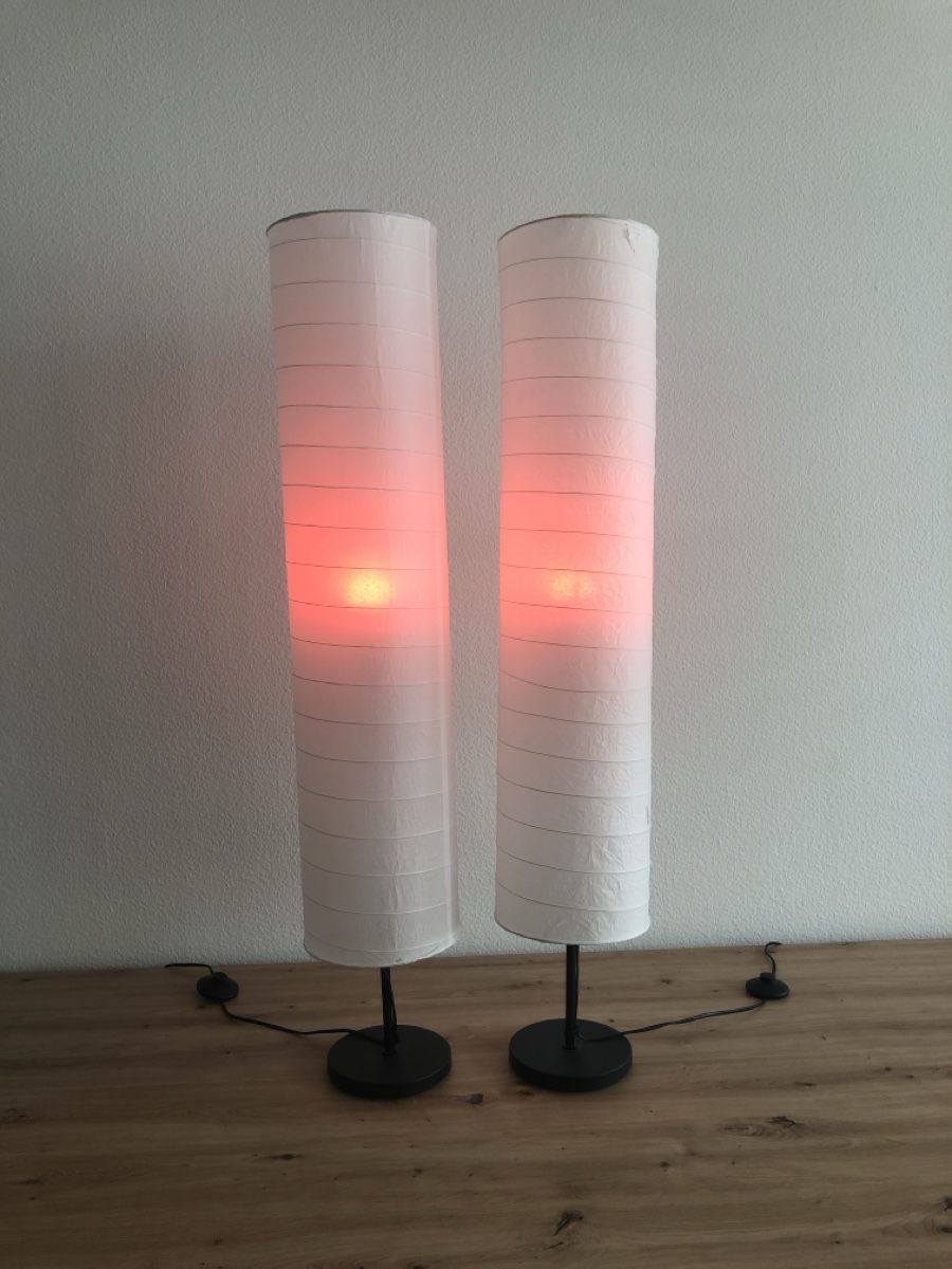 Lampes: 2 RGB-Stehlampen mit Papierschirm – D'occasion à Zürich par fontana