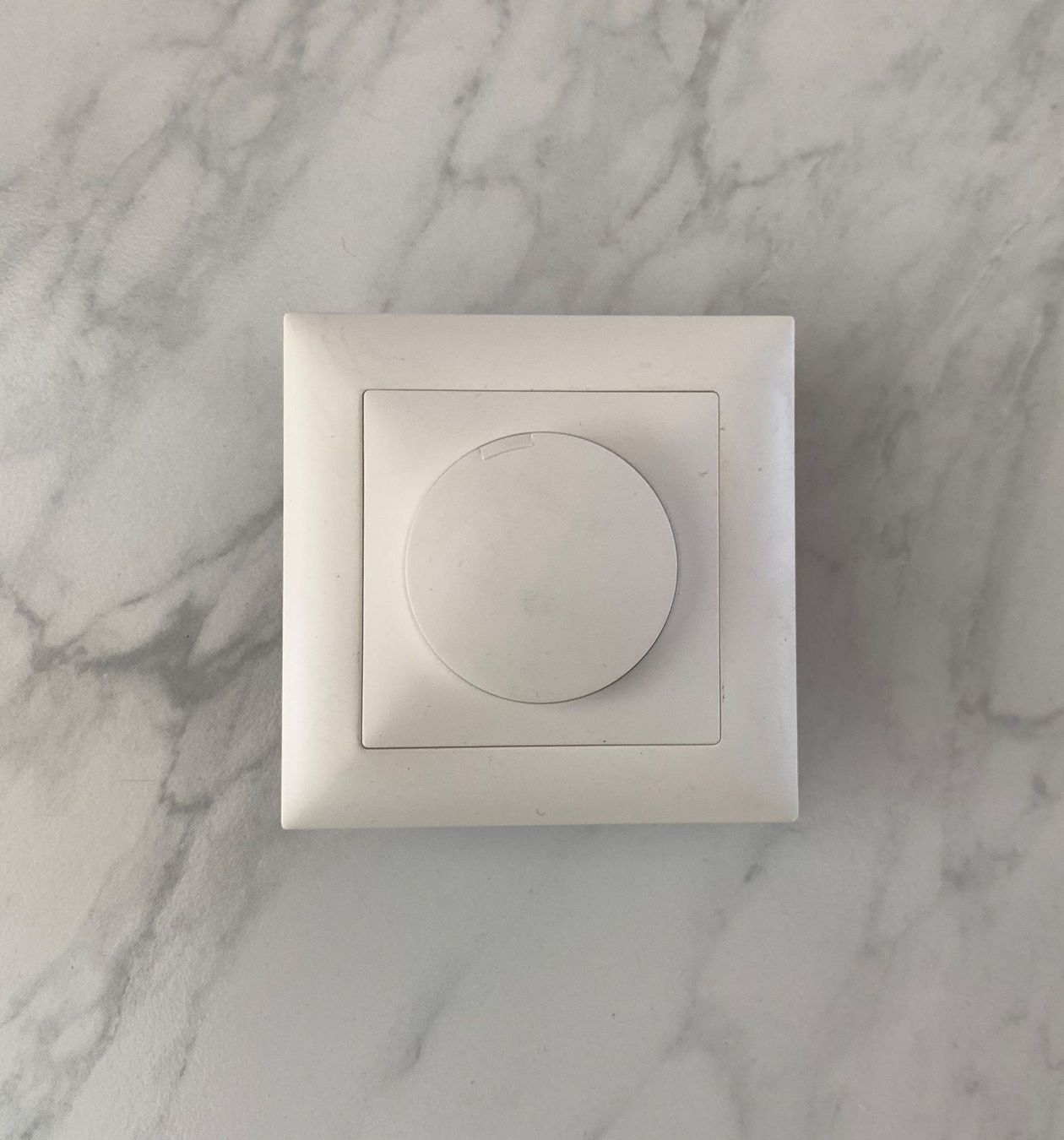 Feller Schalter: Feller Dimmer UP Edizio weiss neu – Neu (gemäss Beschreibung) aus Luzern von