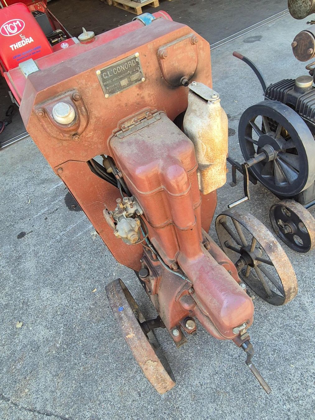 Moteurs: 2 Oldtimer Stationärmotoren – Défectueux à Aarau par LM-Handel 2