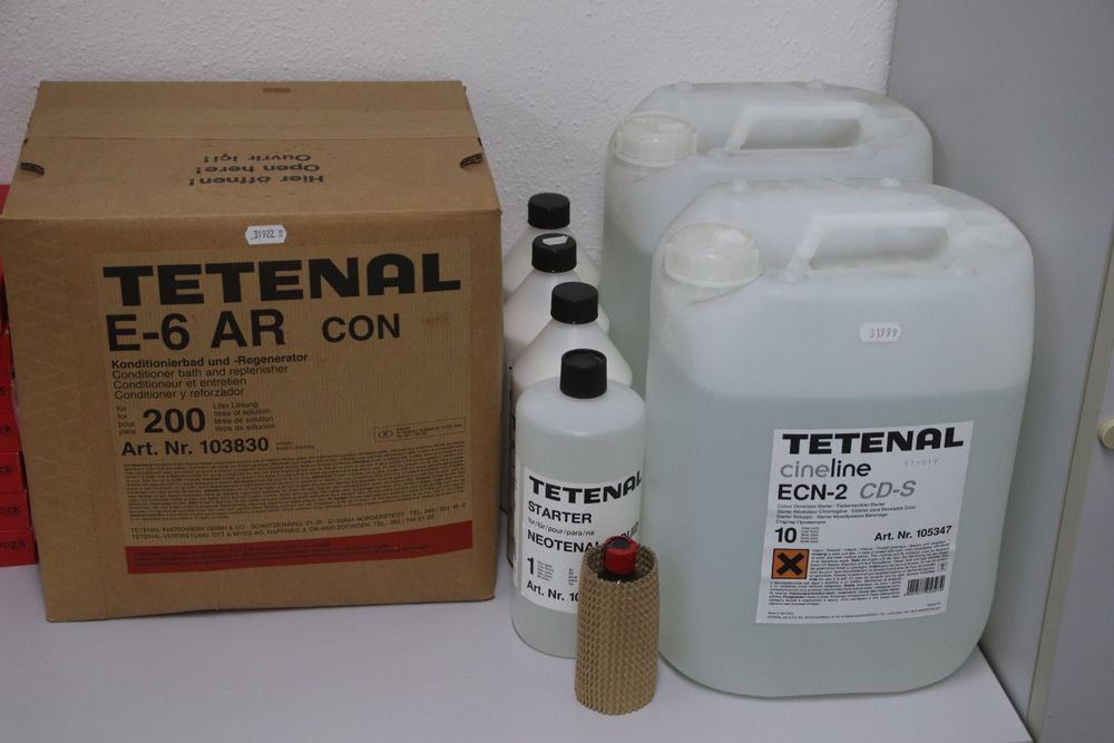 diverse-tetenal-chemikalien-f-r-fotolabor-neu-und-originalverpackt-in