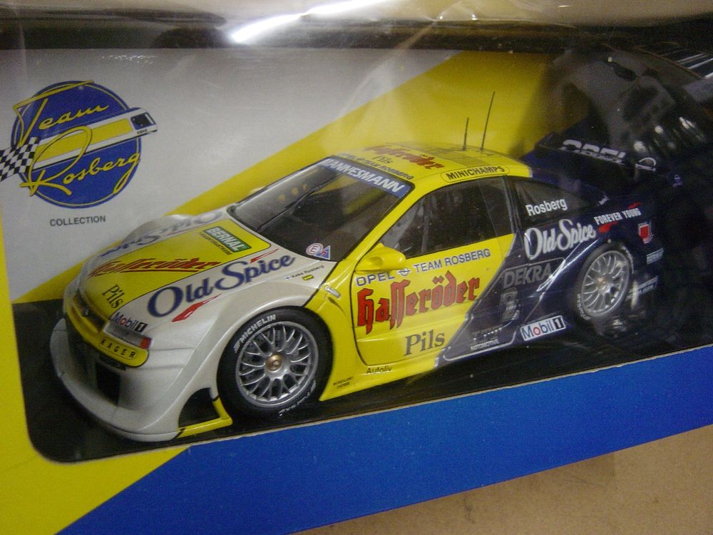 Opel Calibra DTM 1996 - Rosberg #44 - Echelle 1/18 - UT Models 39678 - Miniature De Collection TRES RARE