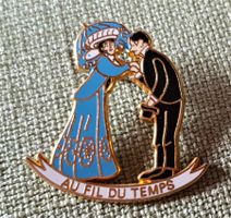 G938 - Pin AU FIL DU TEMPS Frau & Mann