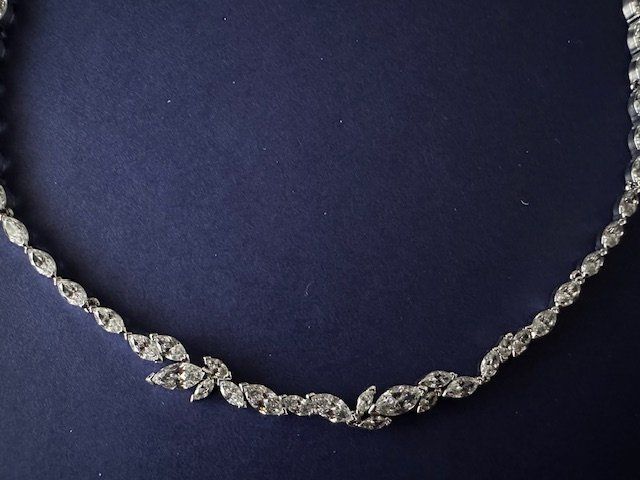 Swarovski Catenine: Swarovski Halskette, neuwertig – Usato da Brüttisellen venduto da Davos2018 1