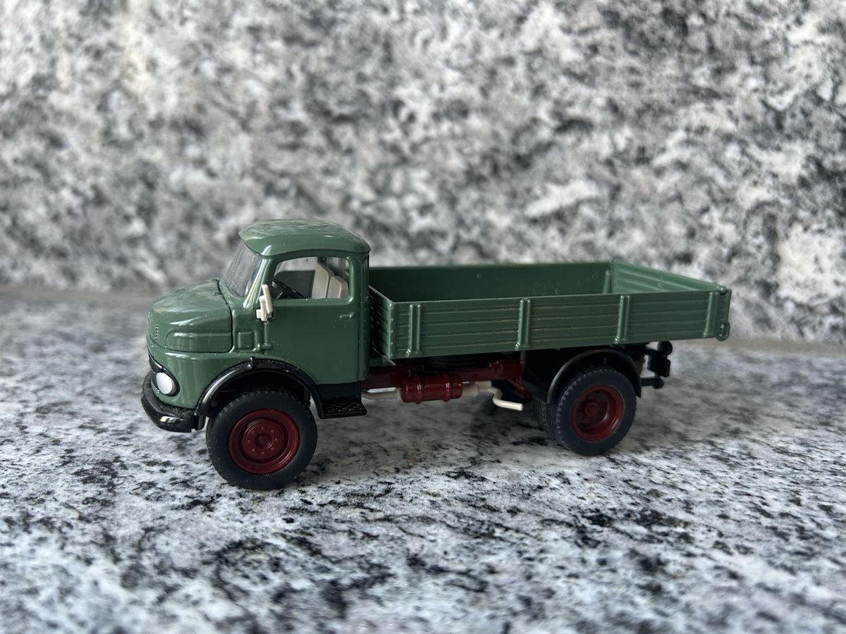 Kit di modellismo & Modellini statici: Mercedes Kipper, 1:50 – Usato da Horw venduto da Tigercat635
