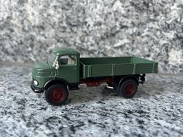 Mercedes Kipper, 1:50