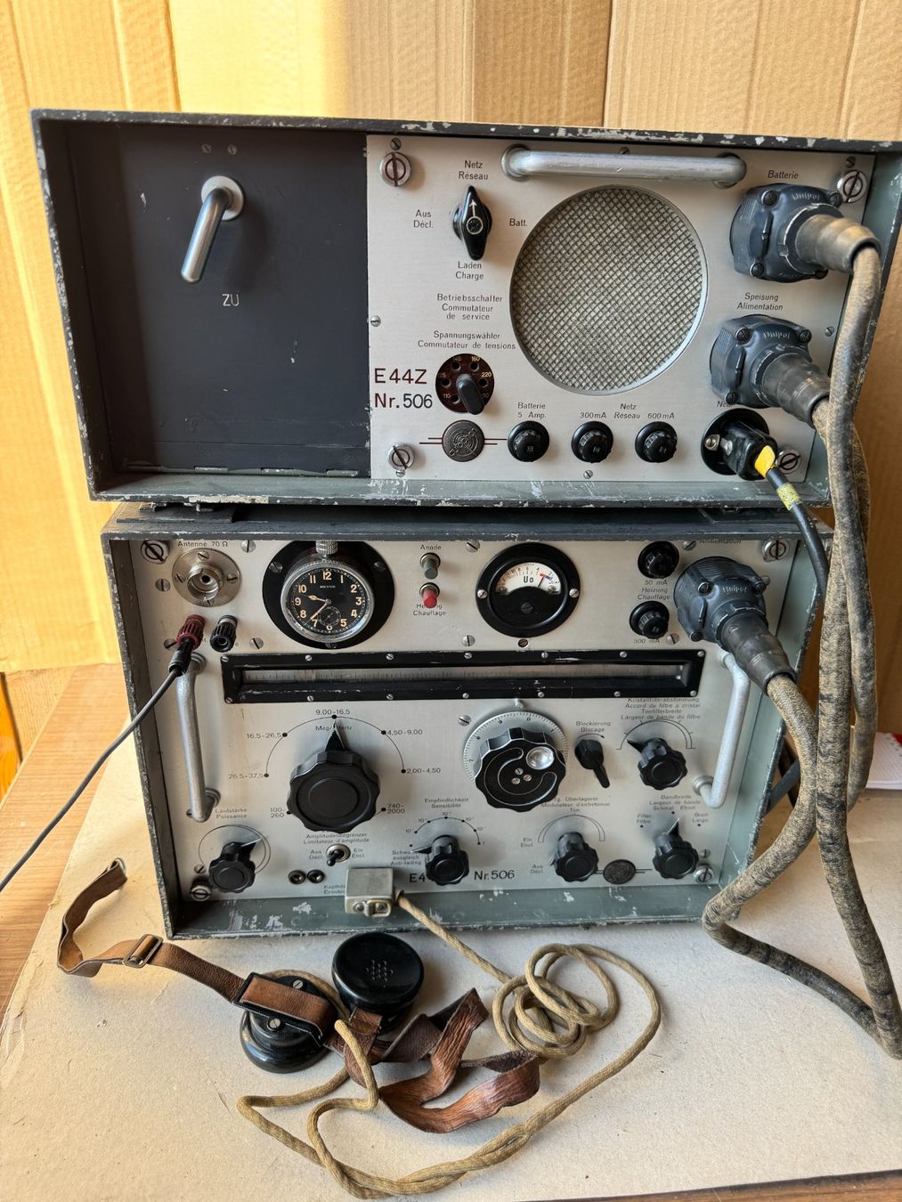 Technique de radiocom: Militär Empfänger AUTOPHON E-44 – D'occasion à Ins par Revue-1000 1
