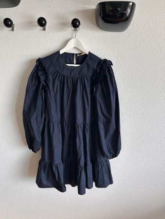 Ulla Johnson Kleid Navy Blau mit Rüschenärmeln – Gr. 40