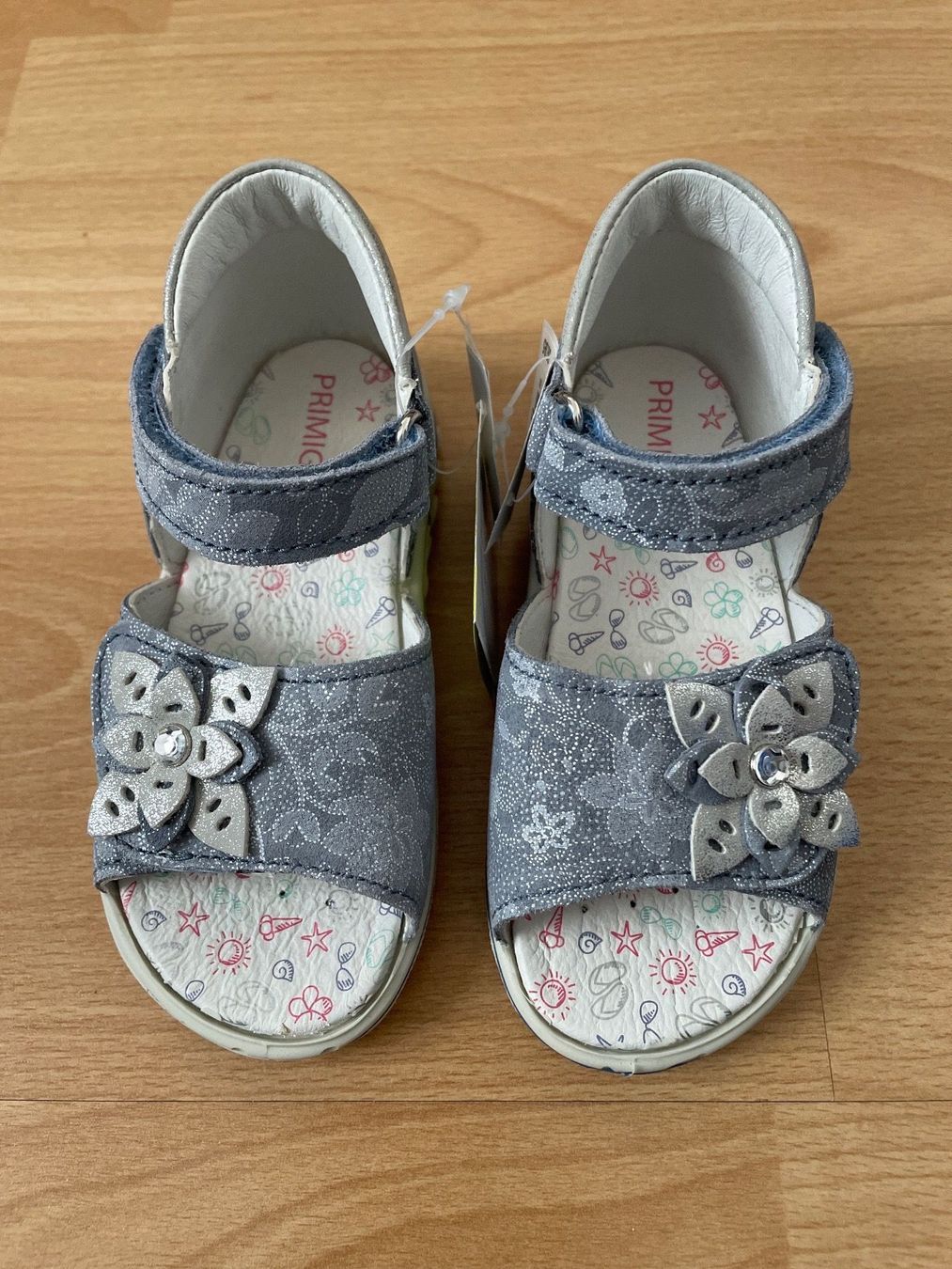 Primigi Schuhe für Mädchen: Primigi Sandalen Gr. 25 NEU – Neu und originalverpackt aus Waltenschwil von hansnine 1