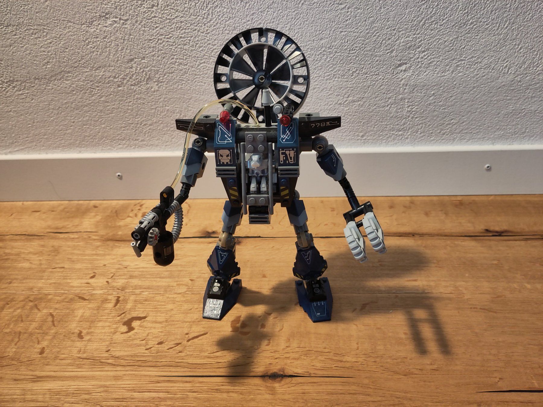 Lego Kit di costruzioni: Lego Exo-Force 7703 Fire Vulture 100% komplett – Usato da Siebnen venduto da TurboMega