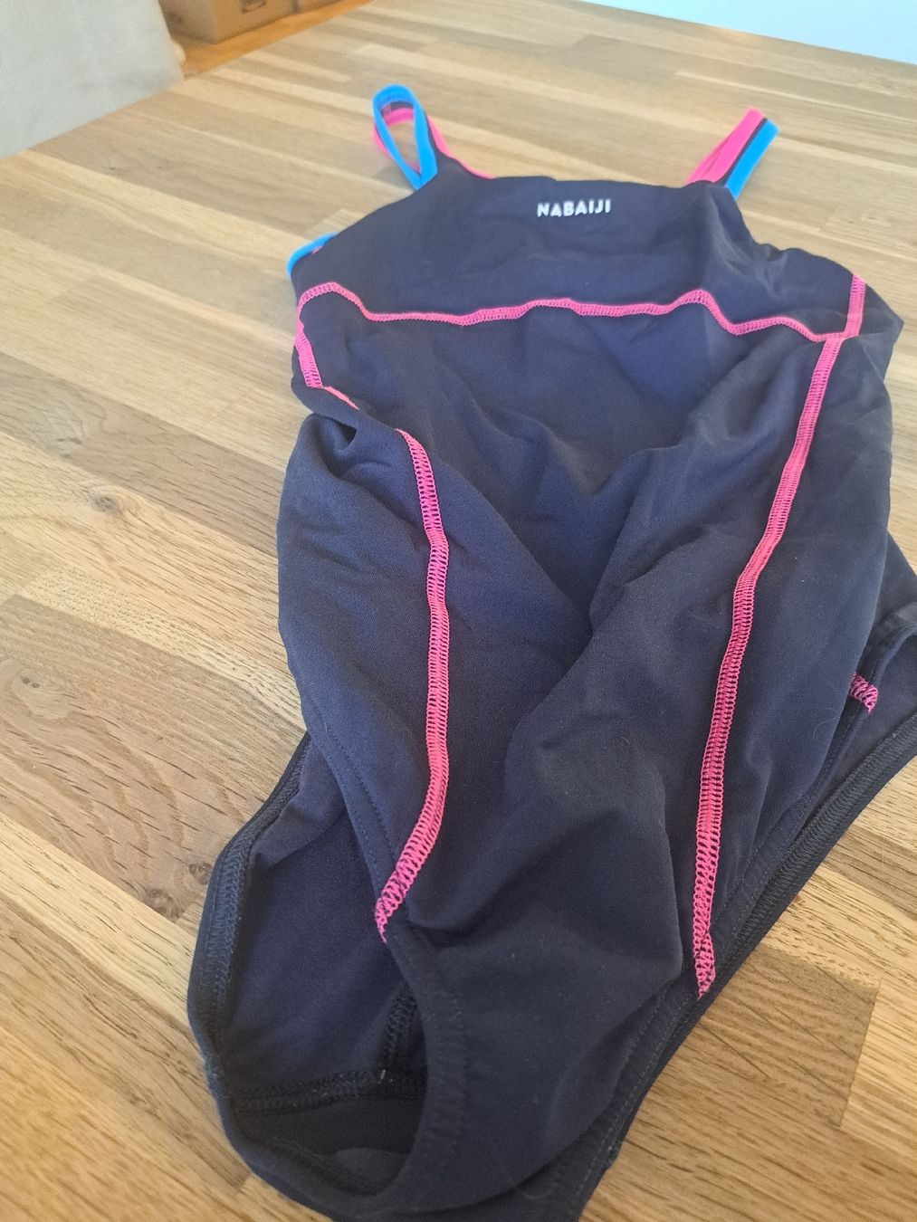 Decathlon Costumi da bagno & Bikini: Badekleid ca.164 zu verkaufen. – Usato da Münsingen venduto da chrigu212