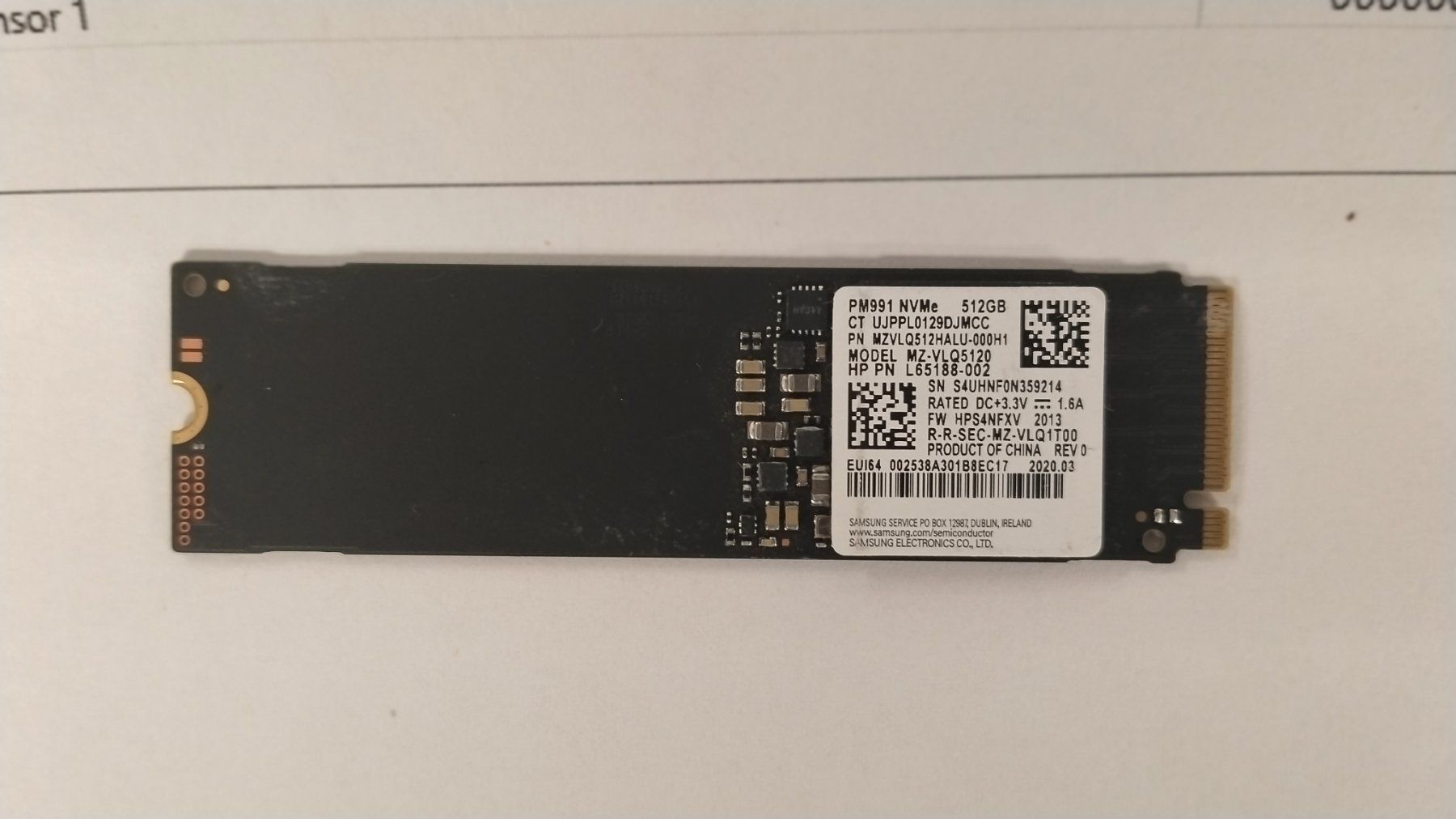 Samsung Dischi rigidi: Samsung SSD PM991 512GB NVMe M.2 – Usato da Wallisellen venduto da mic_gg2g