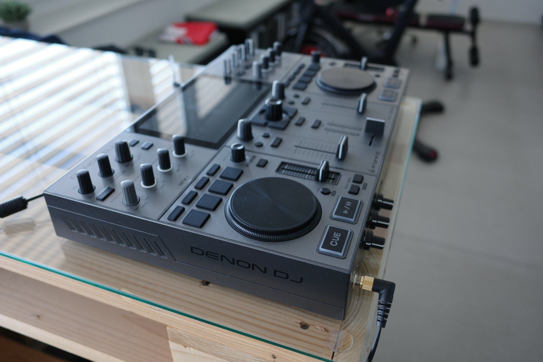 Denon Platines de mixage: Denon DJ Prime GO+ – D'occasion à Frauenfeld par sebrew 4
