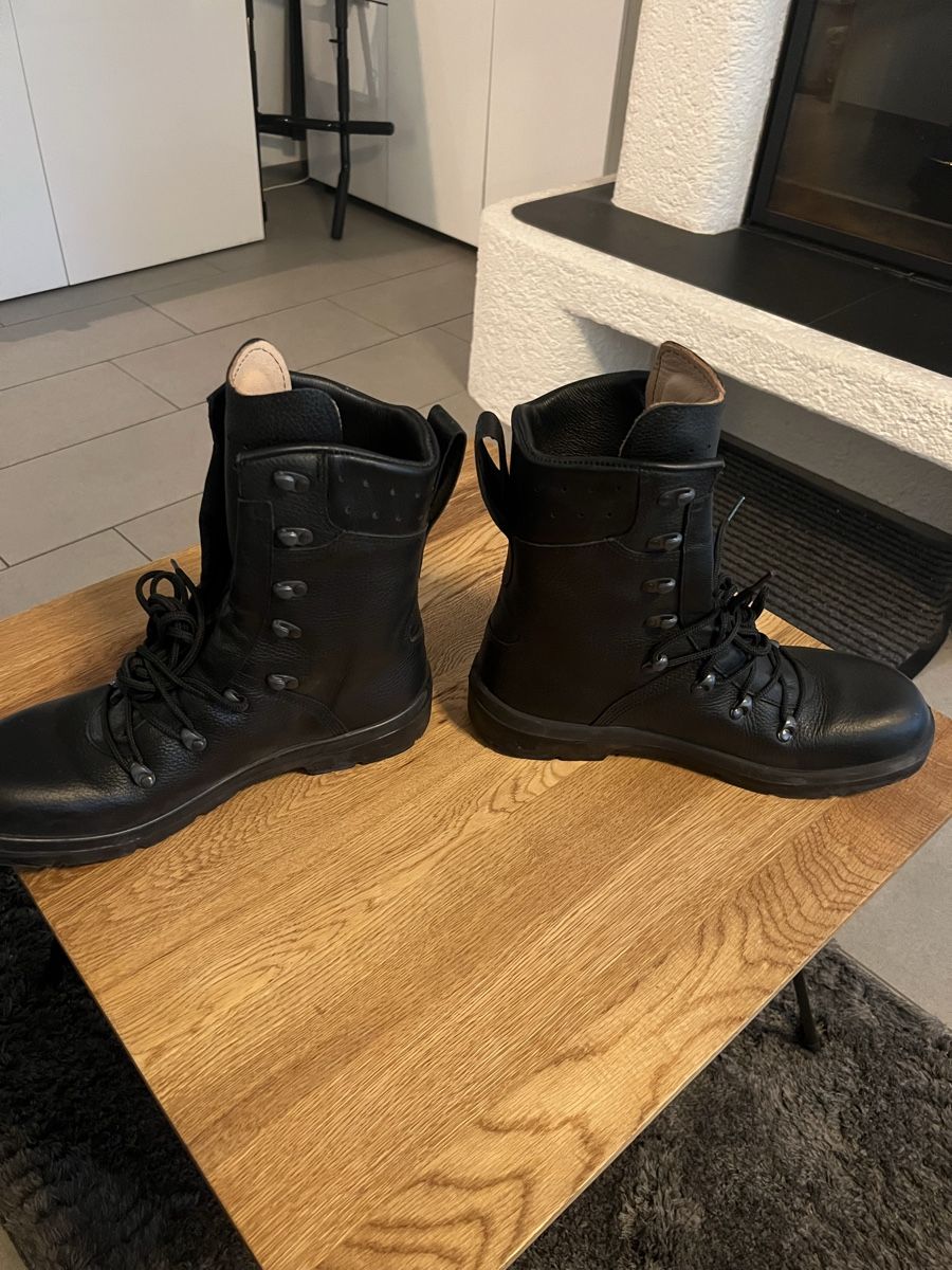 Herrenschuhe: Stiefel schwarz Grösse 48 (46) – Gebraucht aus Geroldswil von ste_gk2r 2
