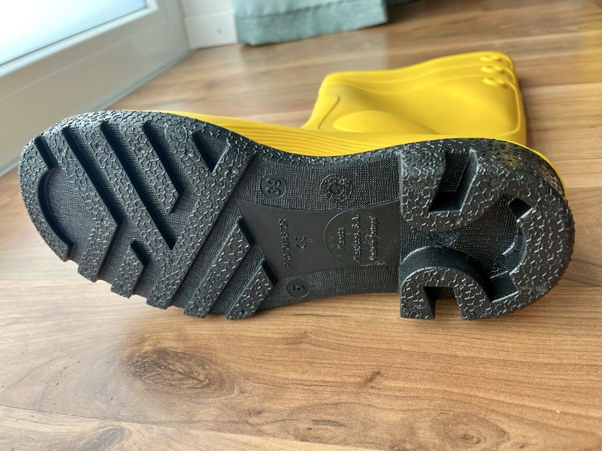 Dunlop Scarpe da uomo: Bottes jaunes Dunlop - 39 – Usato da Yverdon-les-Bains venduto da Jane_Lane 2