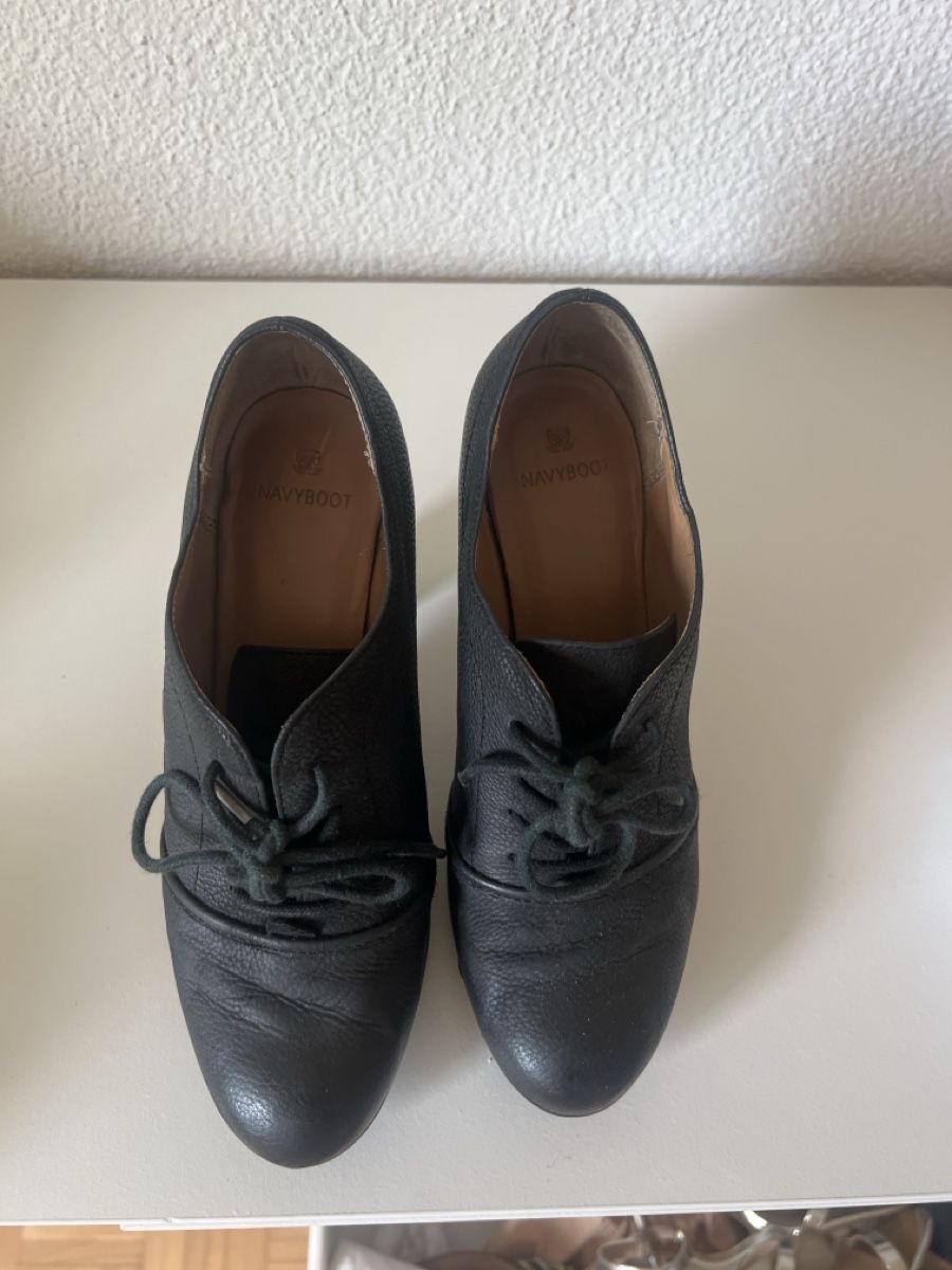 Navyboot Scarpe da donna: High Heel Stiefel von Navyboot – Usato da Wädenswil venduto da mic_rg7y 2
