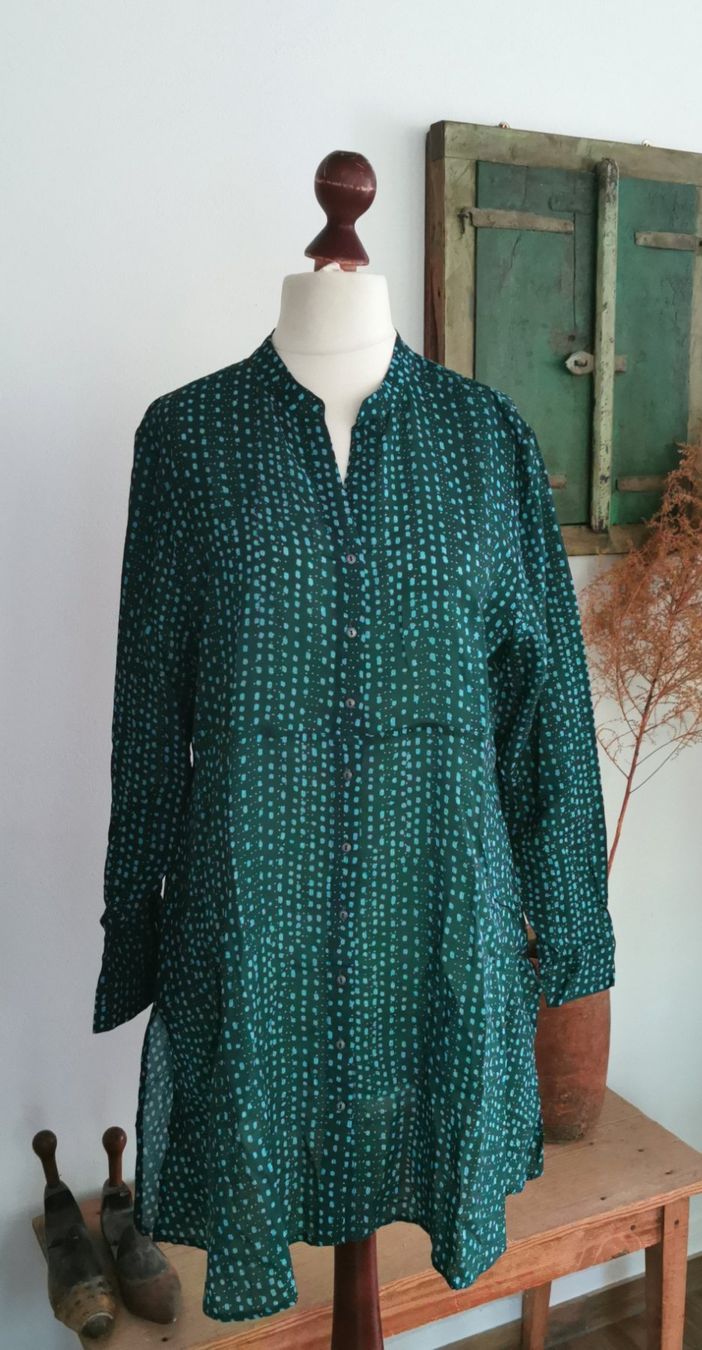 Nile Blusen: Nile tolle Longbluse in Gr. L – Gebraucht aus gachnang von tibus1