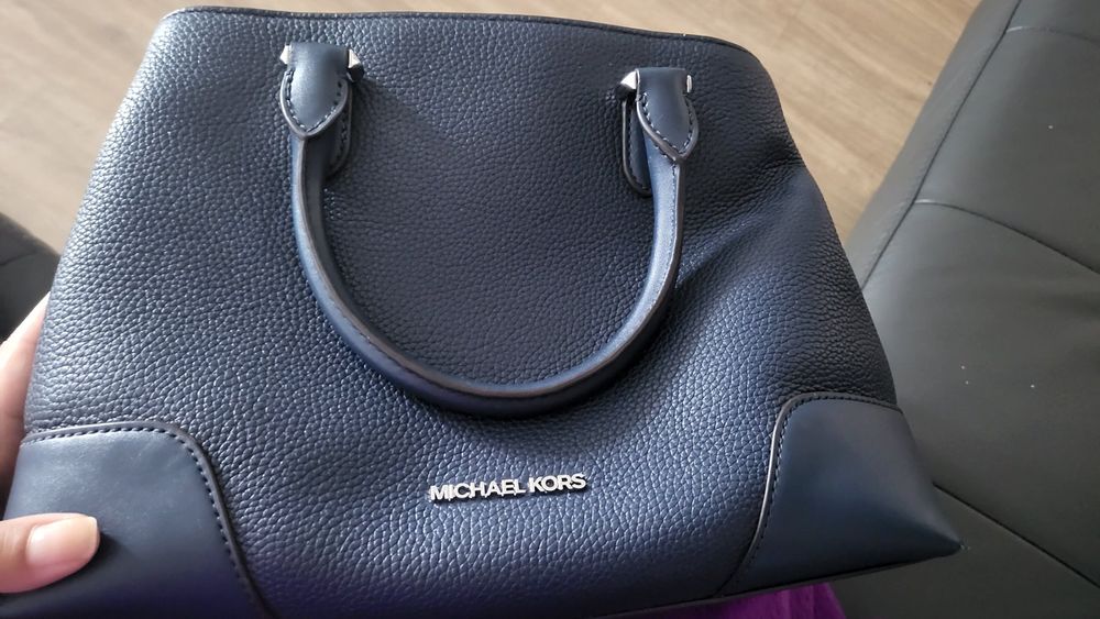 Michael kors taschen Kaufen auf Ricardo